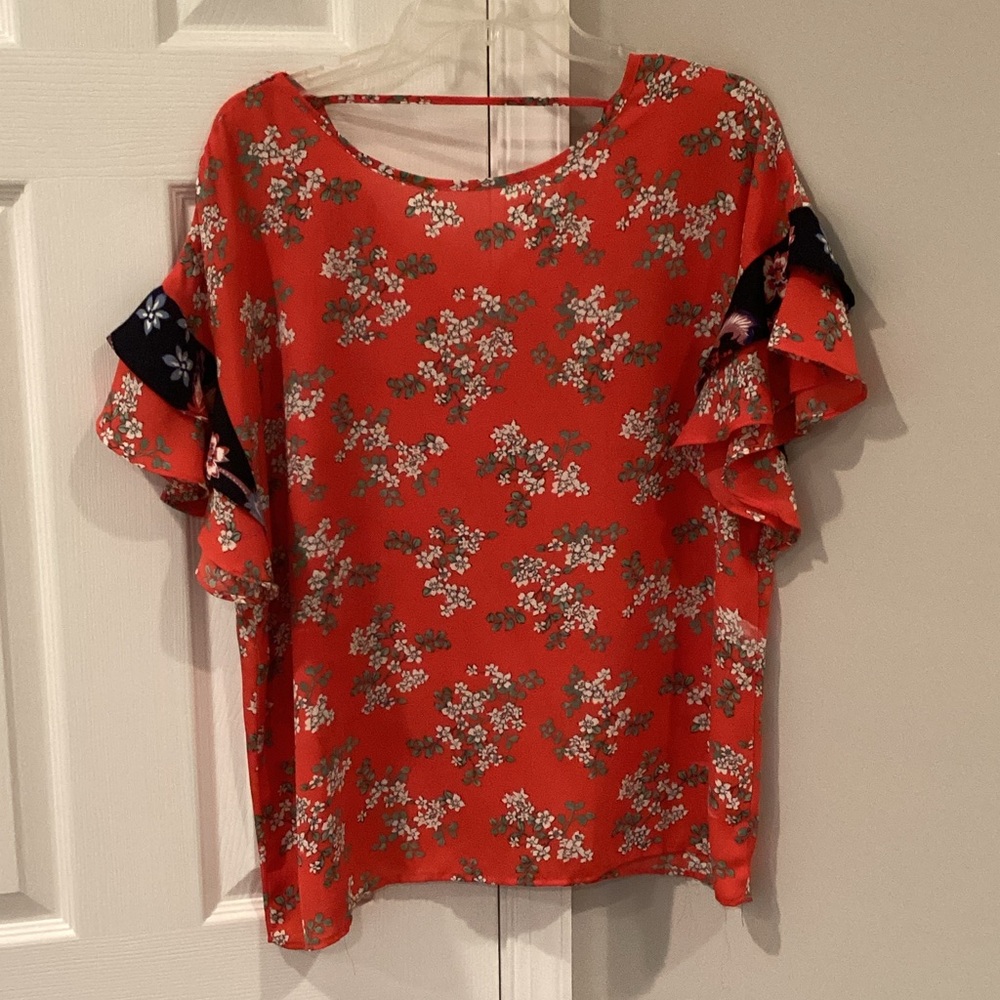 Como Vintage Red Floral Blouse with Ruffle Sleeves